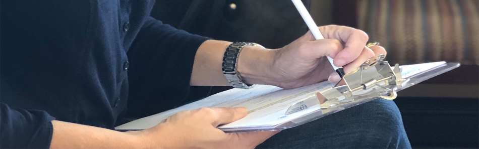 LOS TRÁMITES, REQUISITOS Y FORMATOS QUE OFRECEN RELACIONADA CON LAS TAREAS ADMINISTRATIVAS